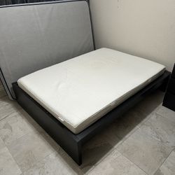 IKEA Bed And Furniture 