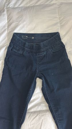 Levi size 24 / Lee sculpting size 0