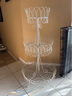 Vintage White Wrought Iron 3-Tier Fruit Basket Display Stand | Farmhouse Storage Organizer