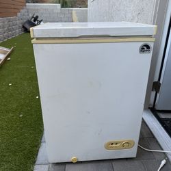 Igloo Small Ice Chest