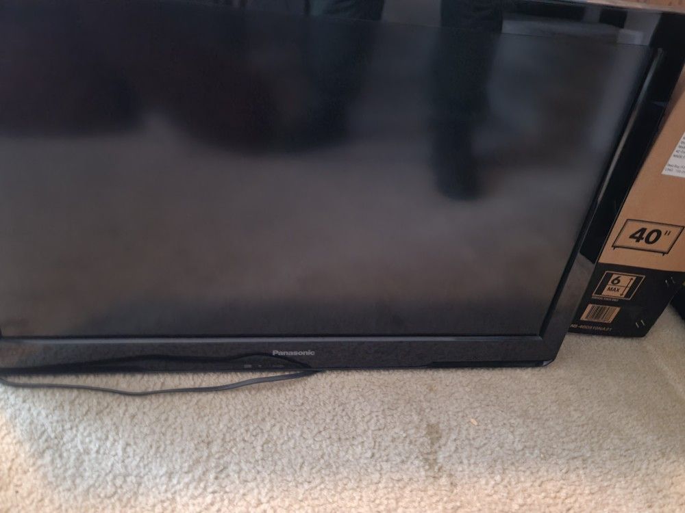 Panasonic 32inch Tv