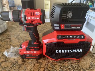 Craftsman combo, Includes Bluetooth Radio, Drill, 20V 4.0 AH Lithium Batterie, 12V & 20V Charger