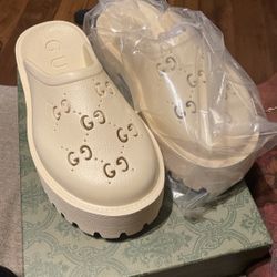 Gucci Crocs 