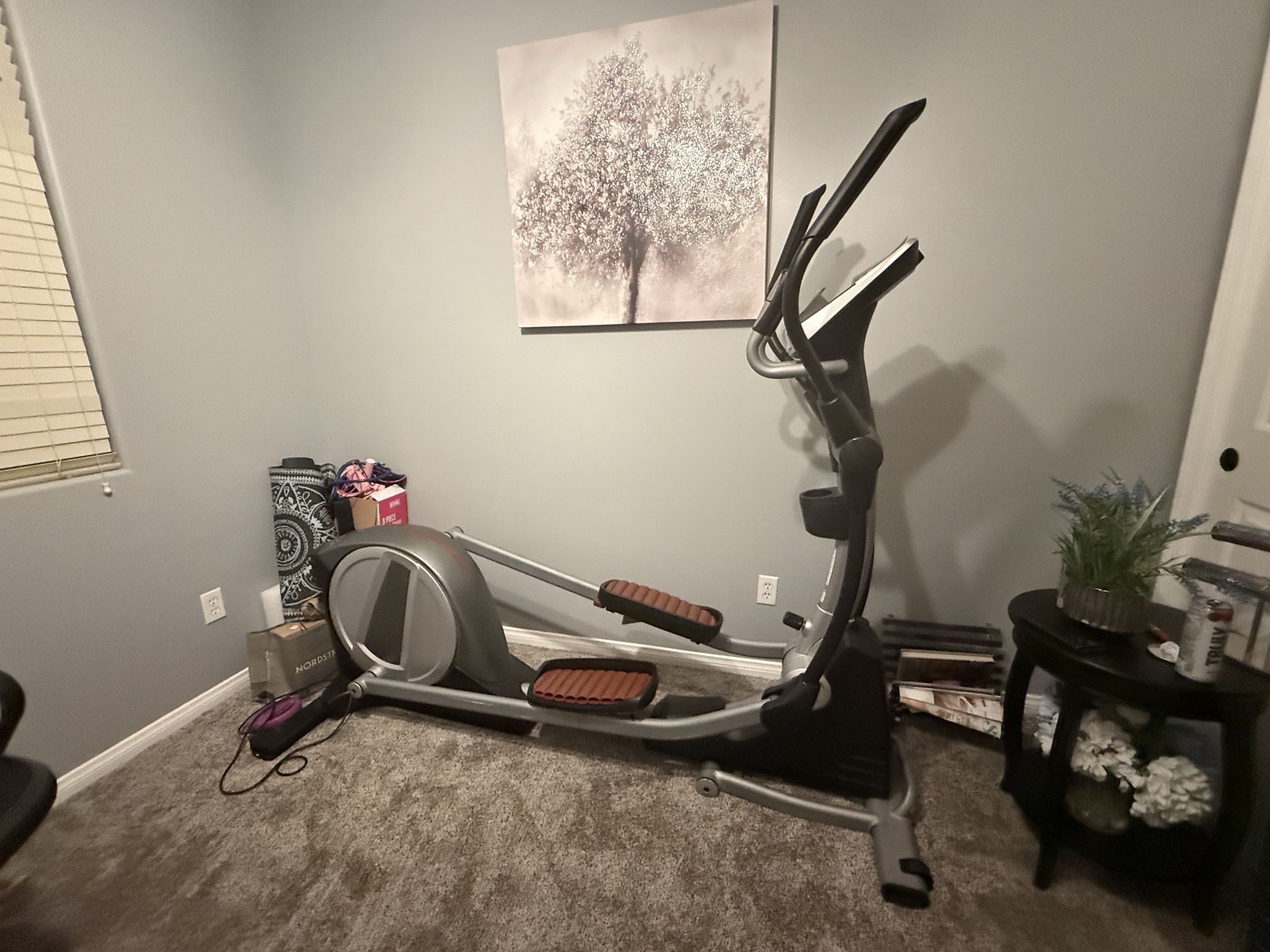 Elliptical Exercise Machine