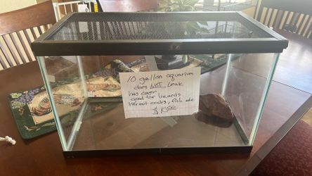 10 Gallon Aquarium