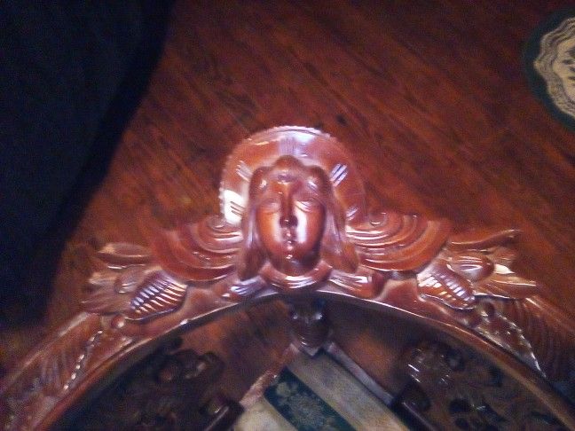 Vintage Handmade Craft Beautiful Piece Very Collectible.