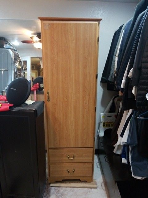 Armoire