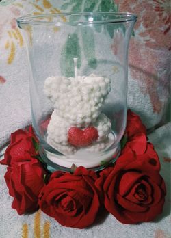 Teddy Bear 🧸 scented candle and red roses🌹