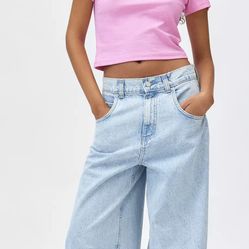 BDG Women’s Barrel Jeans Size 27