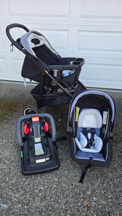 Graco Carseat and Stroller Travel System