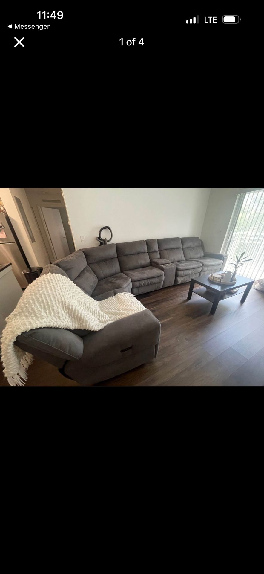 Sectional couch with 2 recliners
