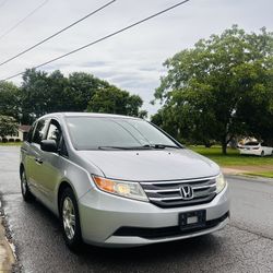 2012 Honda Odyssey 