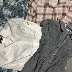 Lot Of  Small ,Juniors (young Ladies) Tops