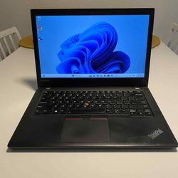 Lenovo ThinkPad T470 Laptop touchscreen. i5 7300U 2.60GHZ 14" HD 8GB Ram
256GB M.2 
Windows 11. Microsoft office installed. Nothing wrong with. ** NO 