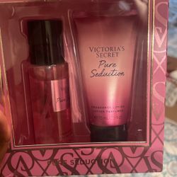 Victoria Secret Travel Size Set