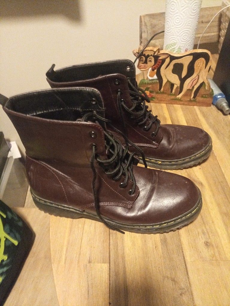 Men's Boots Size 10m