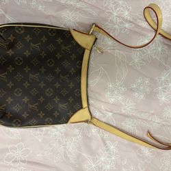 Lois Vuitton 