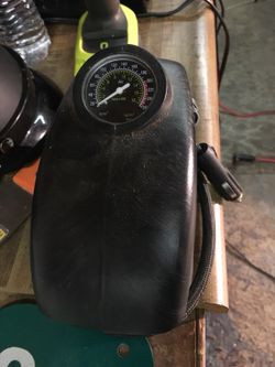 EMERGENCY TIRE AIR COMPRESSOR!!!