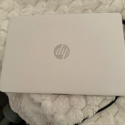 HP Laptop 64 GB 