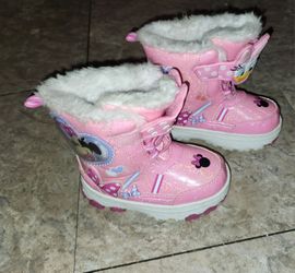 Disney Minnie mouse light up winter boots waterproof