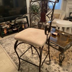 Brand new stool chair never been used