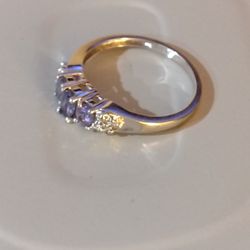 LIGHT PURPLE SAPPHIRE & DIAMOND 10K  💜