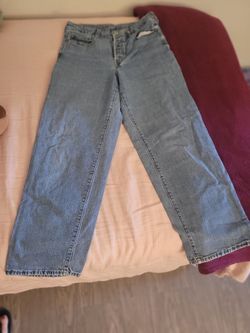 Pantalón de mujer levis ,american Eagle,old navy