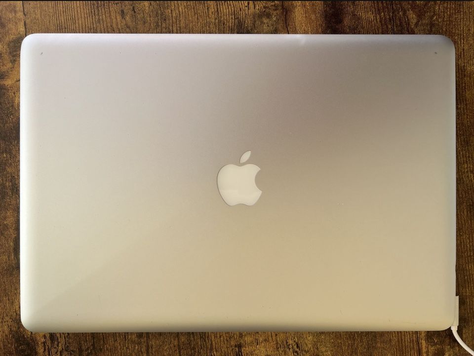 MacBook Pro 15.4 inch (late 2011)