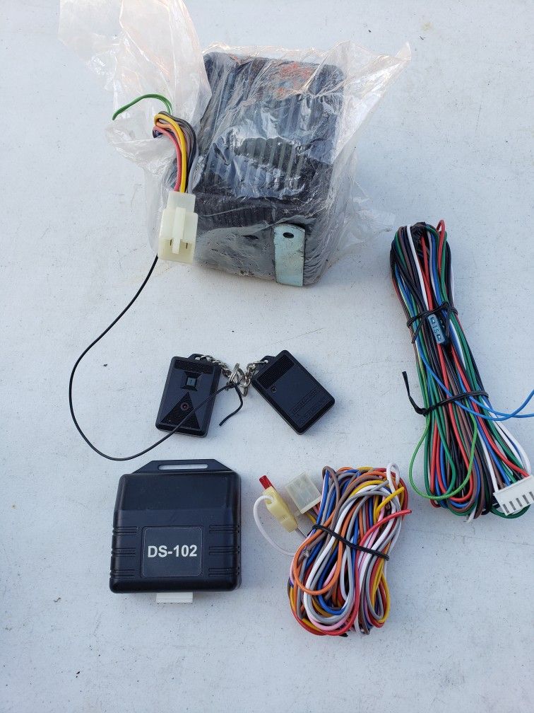 Viper Alarm With 2 Remotes