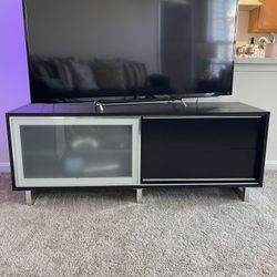 Entertainment TV Stand
