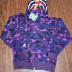 Bape  Hoddie  Size L Purple 