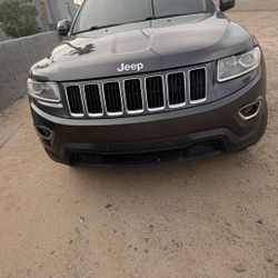 Grand Cherokee Laredo 2015 