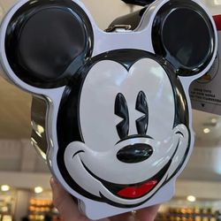 Disney Parks Mickey Lunch Box Tote 8 in tall & Wide Approx