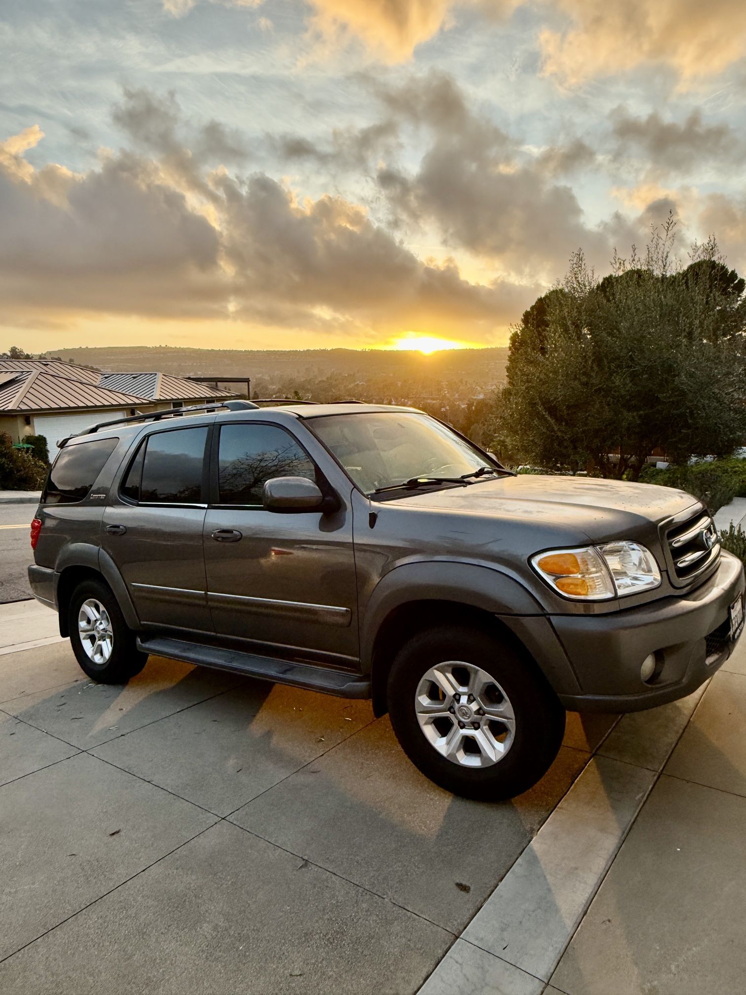 2003 Toyota Sequoia
