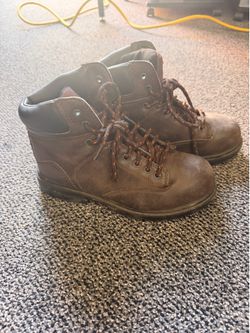 Men’s size 6