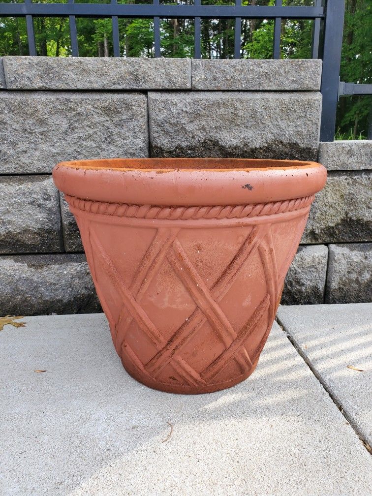 Large Planter