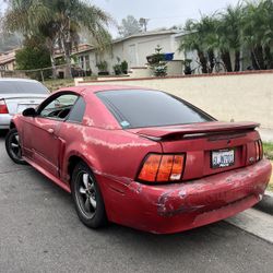 2001 Ford Mustang