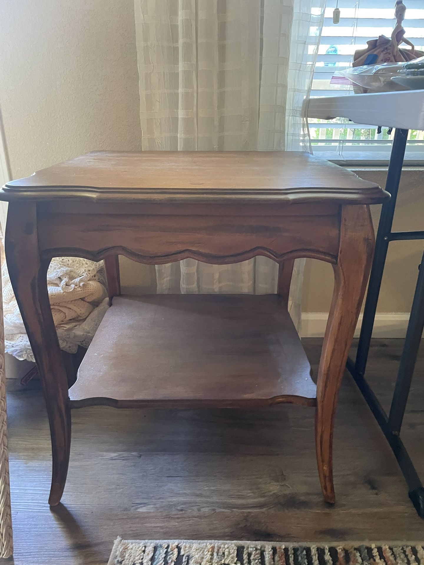 Thomasville Nightstand End table
