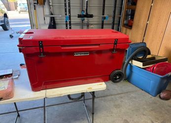Cooler  with wheels heavy duty 110 qts