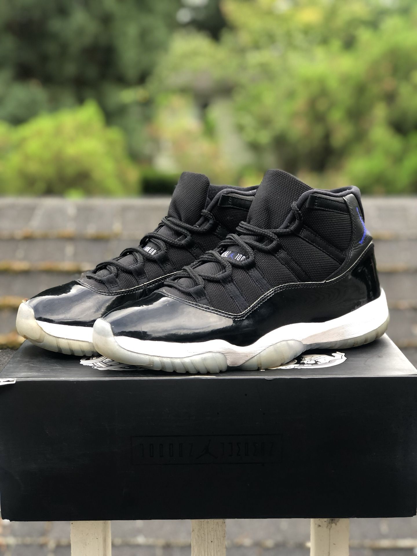 Jordan 11 space jam sz 11