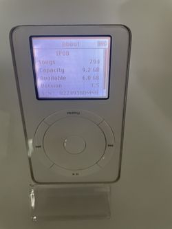 Collectors Item Early Model Apple iPod Classic Model A1019 10gb