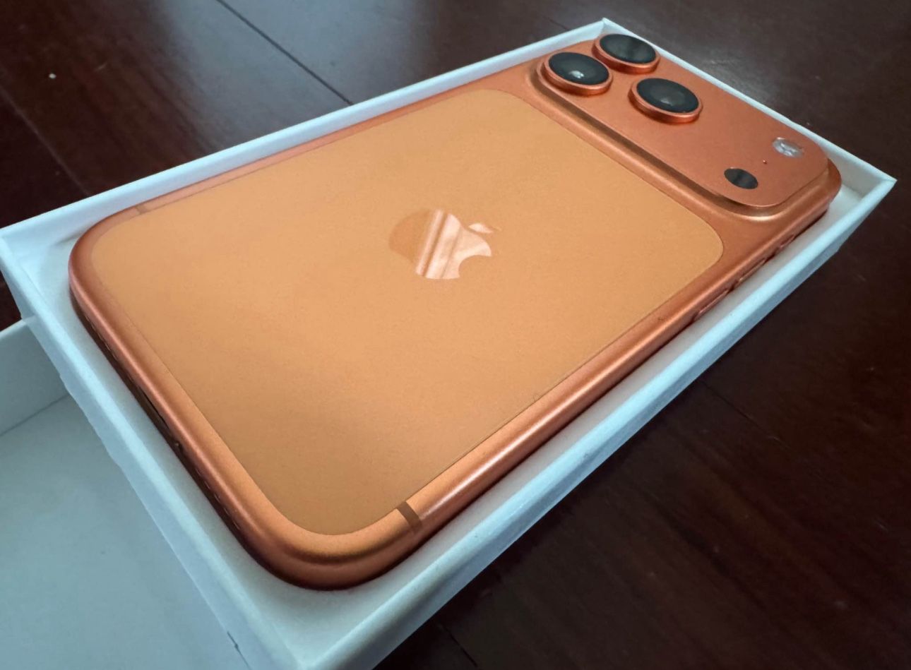 Fully Unlocked 17 Pro Max (256Gb)