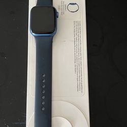 Like New Apple Watch Series 7 GPS 41mm, Blue aluminum 