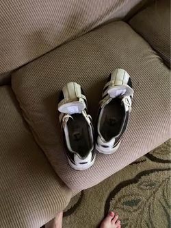 Men’s golf shoes, size 11