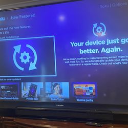 73 inch Mitsubishi TV  Includes extra bulb