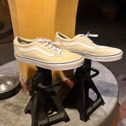 Beige Old School Vans