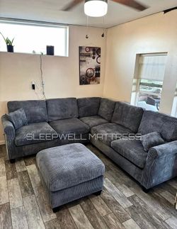 New Dale gray sectional