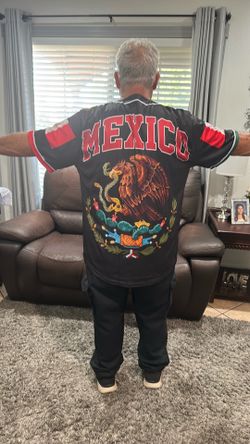 NEW MEXICAN JERSEY SIZE XL  NICE COLORS