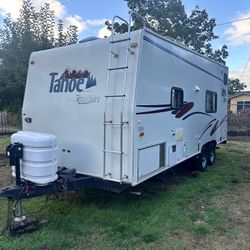 2000 Thor Toy Hauler