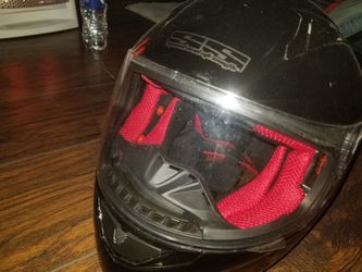 Motorcycle helmet